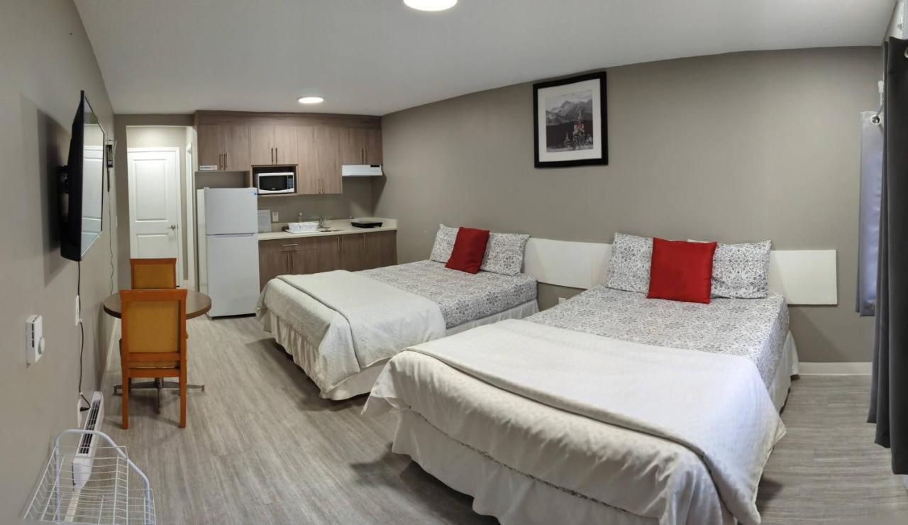 Riverside Motel Medicine Hat Kültér fotó