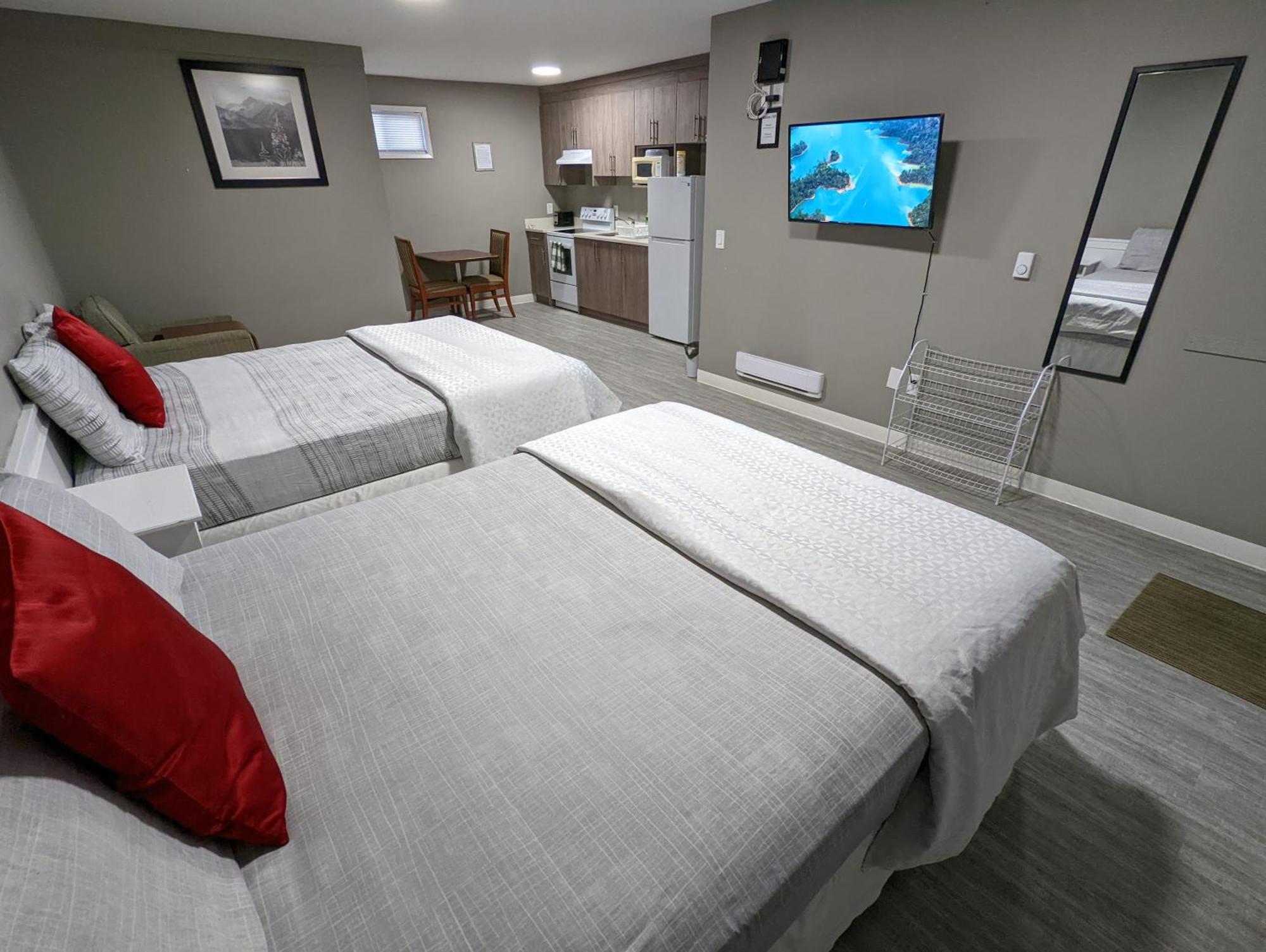 Riverside Motel Medicine Hat Kültér fotó